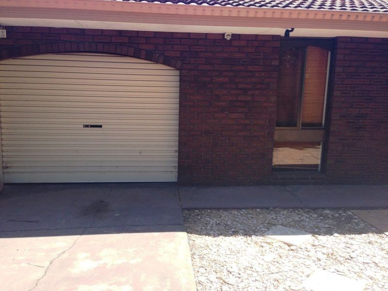 8 Tremandra Way, Parkwood WA 6147