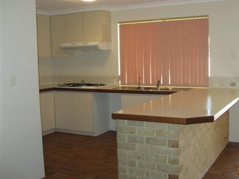 16 Fillmore Way, Gosnells WA 6110