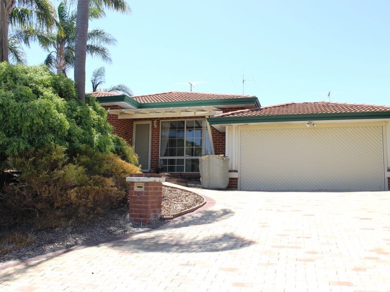2 Harrington Crescent, Leeming WA 6149
