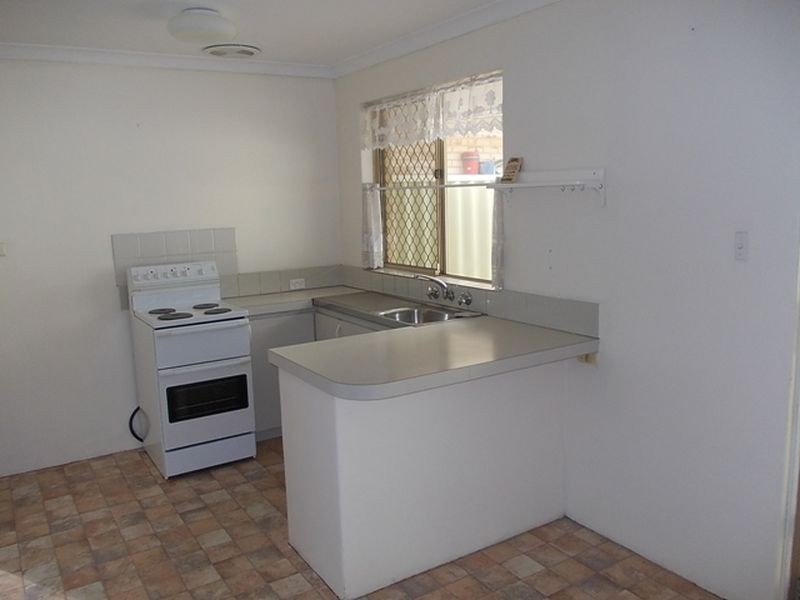 44E Seventh Road, Armadale WA 6112