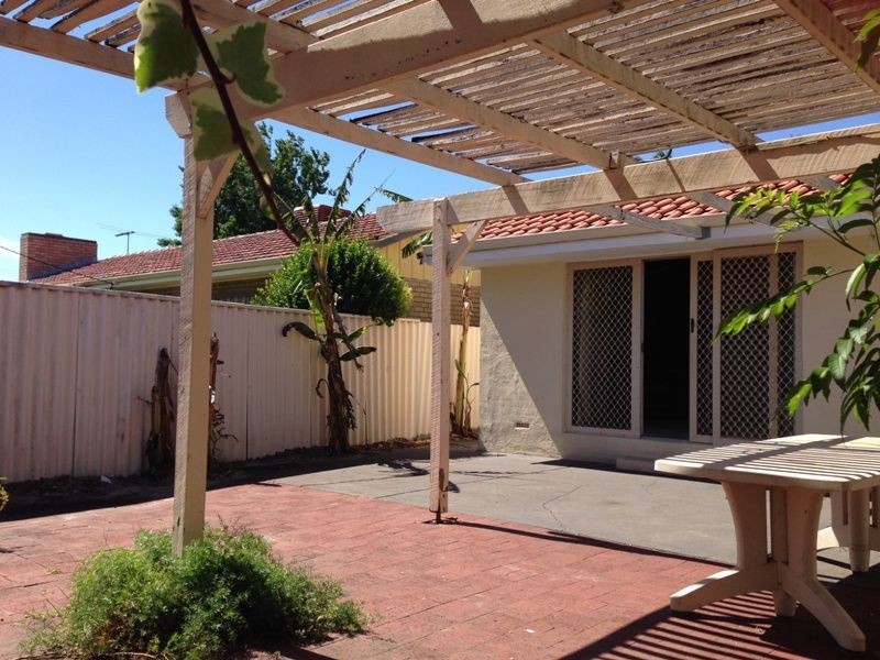 28 Wavel Avenue, Riverton WA 6148