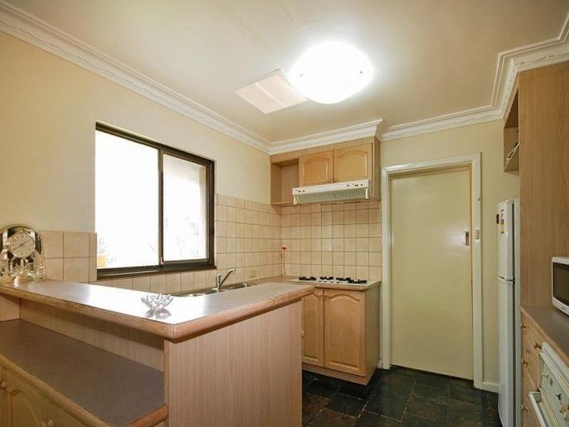 28 Wavel Avenue, Riverton WA 6148