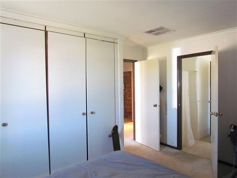 14 Adroit Street, Riverton WA 6148