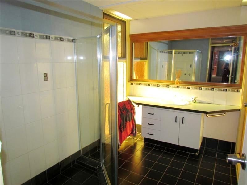 79 Meadowbrook Drive, Parkwood WA 6147