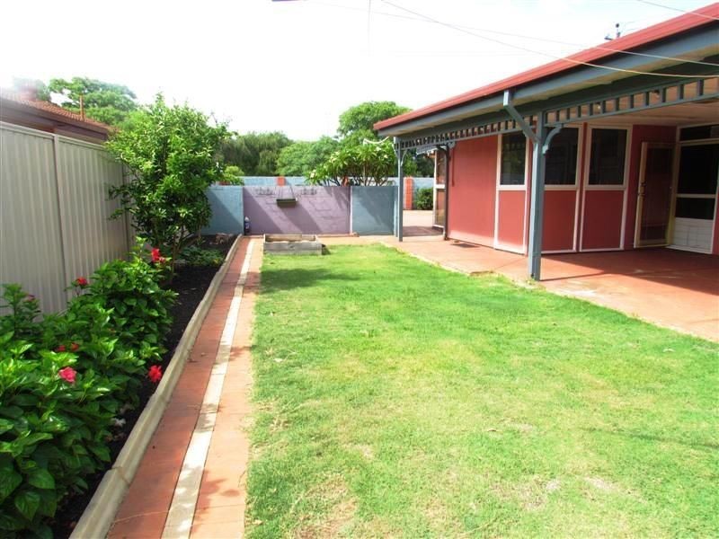 79 Meadowbrook Drive, Parkwood WA 6147