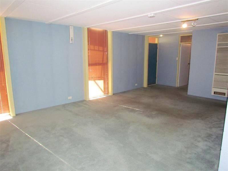 79 Meadowbrook Drive, Parkwood WA 6147