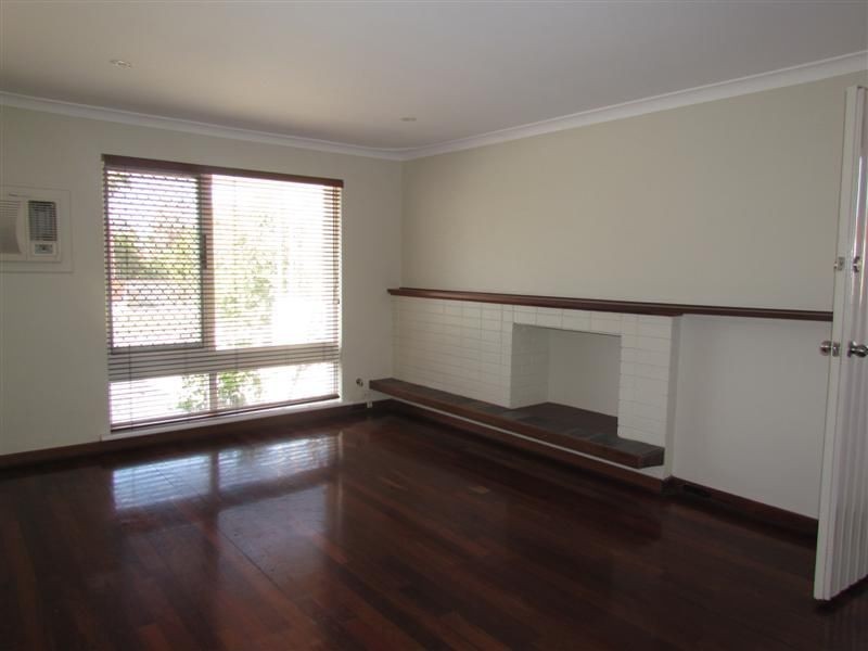 13 Laconia Court, Riverton WA 6148