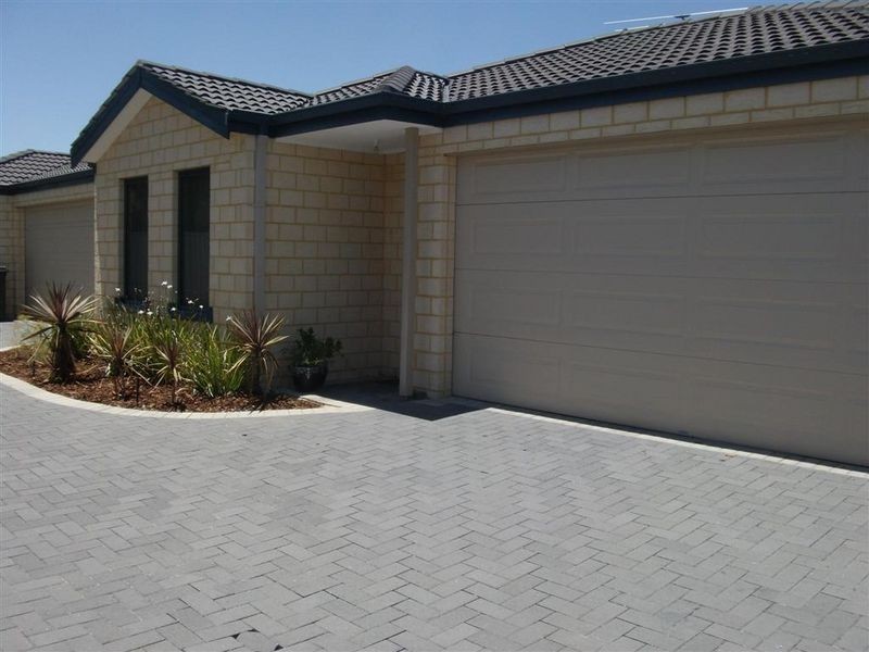 3/24 Windemere Crescent, Nollamara WA 6061