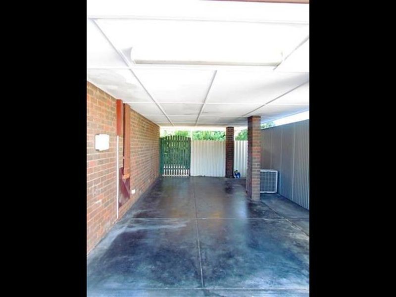 9 Crocus Way, Ferndale WA 6148