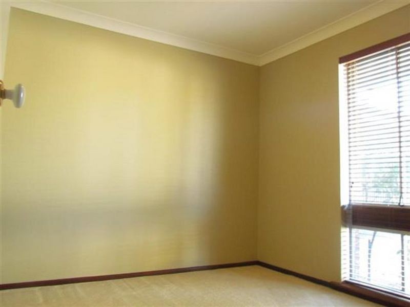 9 Crocus Way, Ferndale WA 6148