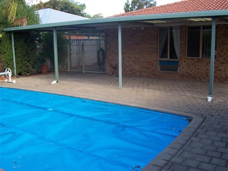 5 Wilson Lane, Bateman WA 6150