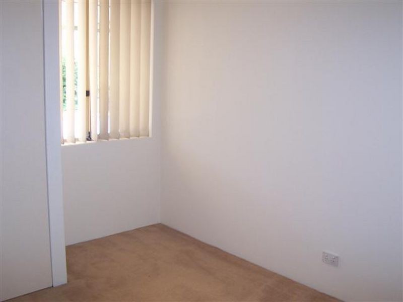 5 Wilson Lane, Bateman WA 6150