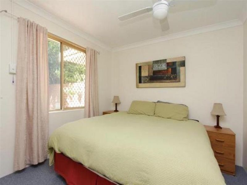 11/5 Dewey Street, Shelley WA 6148