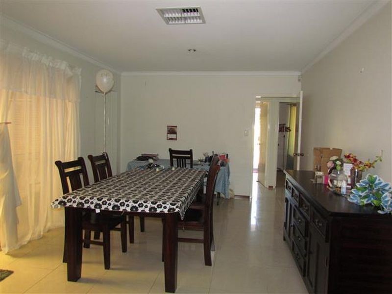 23 Portcullis Drive, Willetton WA 6155