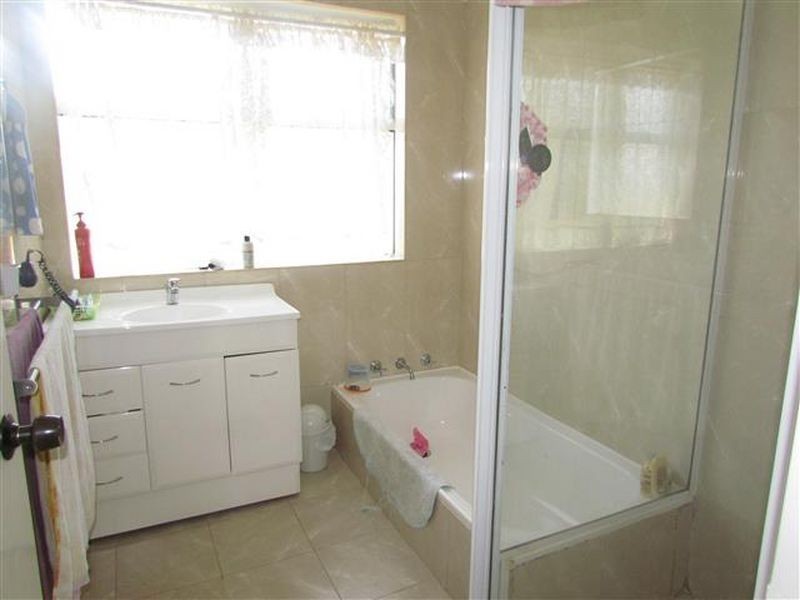 23 Portcullis Drive, Willetton WA 6155