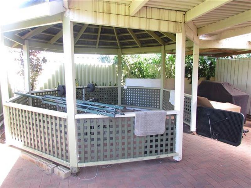 23 Portcullis Drive, Willetton WA 6155