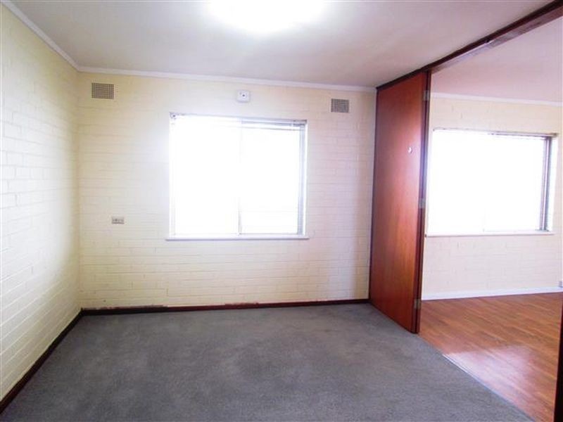 11/318 Canning Highway, Bicton WA 6157