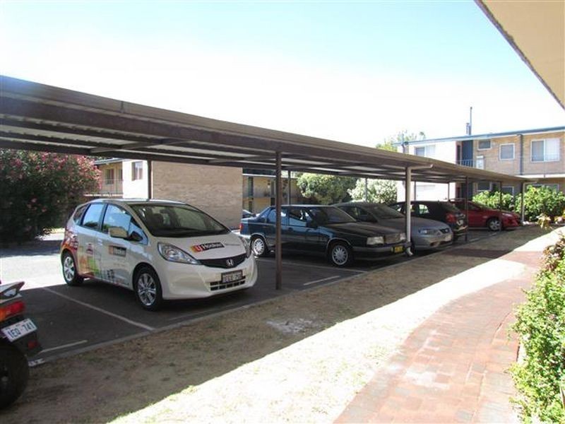 11/318 Canning Highway, Bicton WA 6157