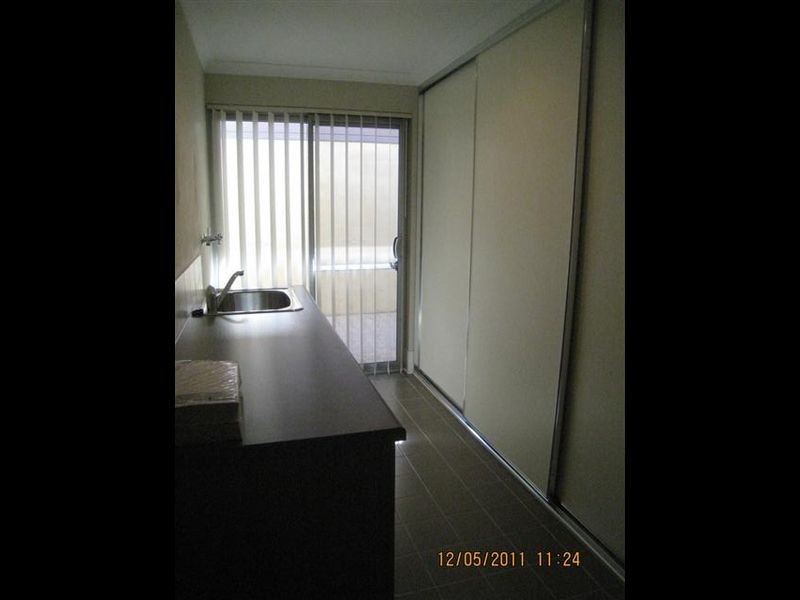 33 Astroloma Drive, Success WA 6164