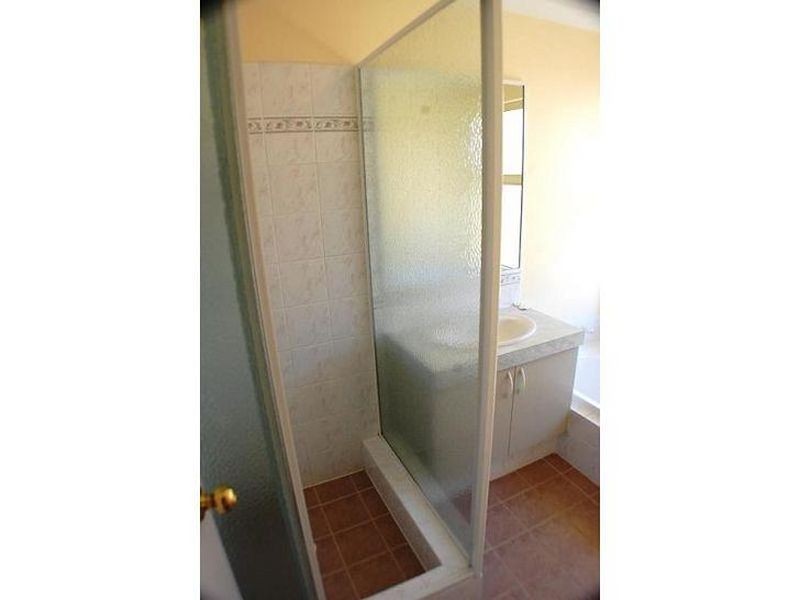 5 Becher Avenue, Canning Vale WA 6155