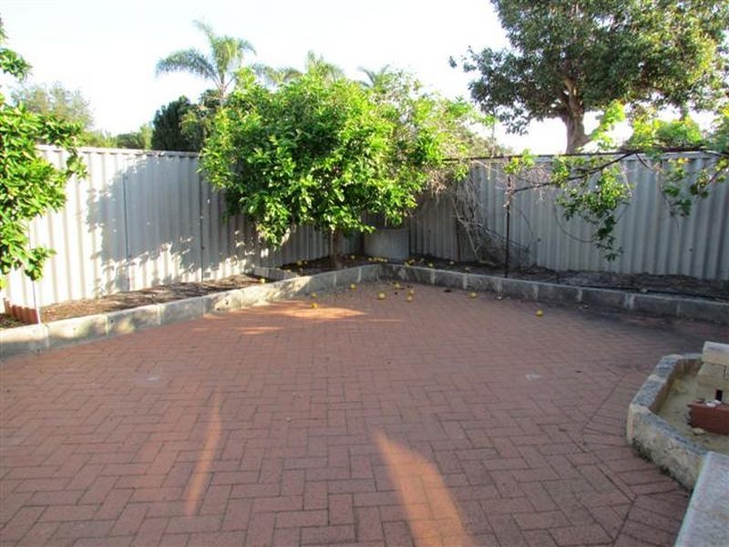 5 Merley Way, Parkwood WA 6147