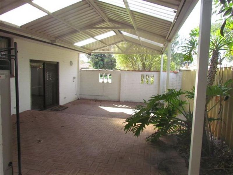 13 Rhonda Avenue, Willetton WA 6155