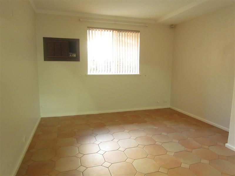 5 Vigors Avenue, Bull Creek WA 6149