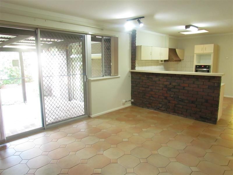 5 Vigors Avenue, Bull Creek WA 6149