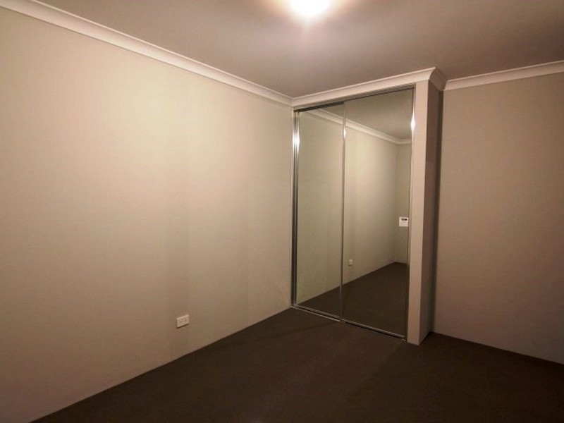 13 Linaker Street, Baldivis WA 6171