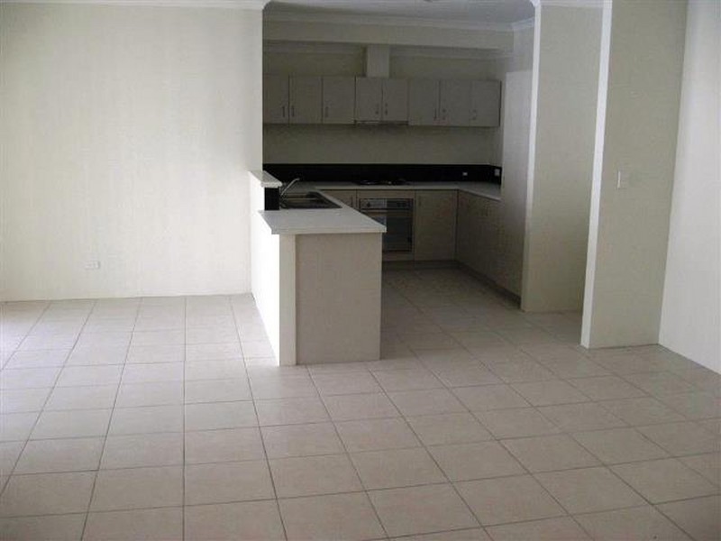 Villa 12/36 Fifth Road, Armadale WA 6112