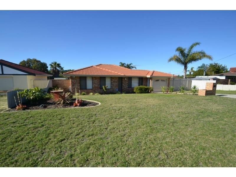 4 Woodbridge Mews, Beldon WA 6027