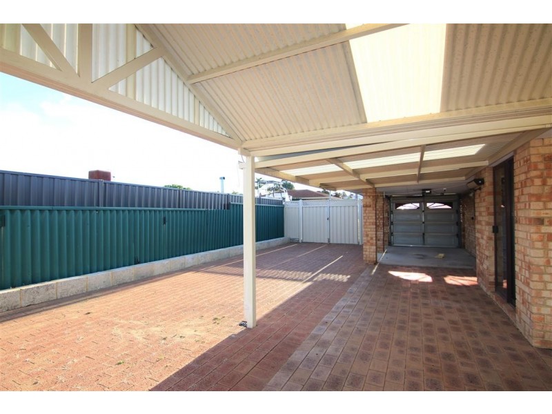 4 Woodbridge Mews, Beldon WA 6027