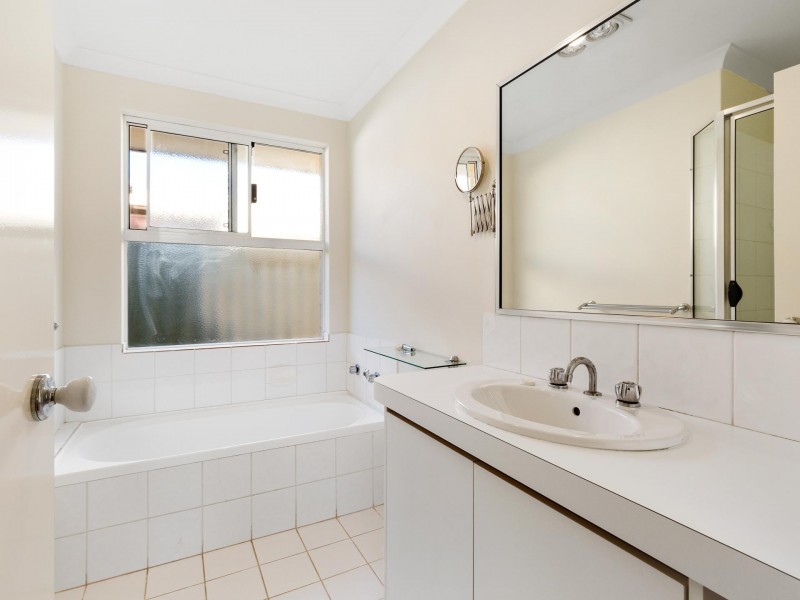 33 Morning Cloud Vale, Willetton WA 6155