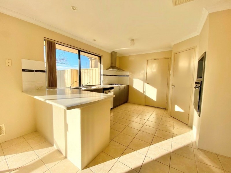 71 Miltona Drive, Secret Harbour WA 6173