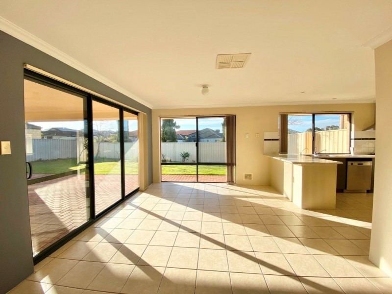 71 Miltona Drive, Secret Harbour WA 6173