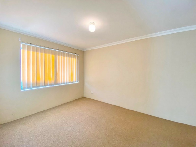 71 Miltona Drive, Secret Harbour WA 6173