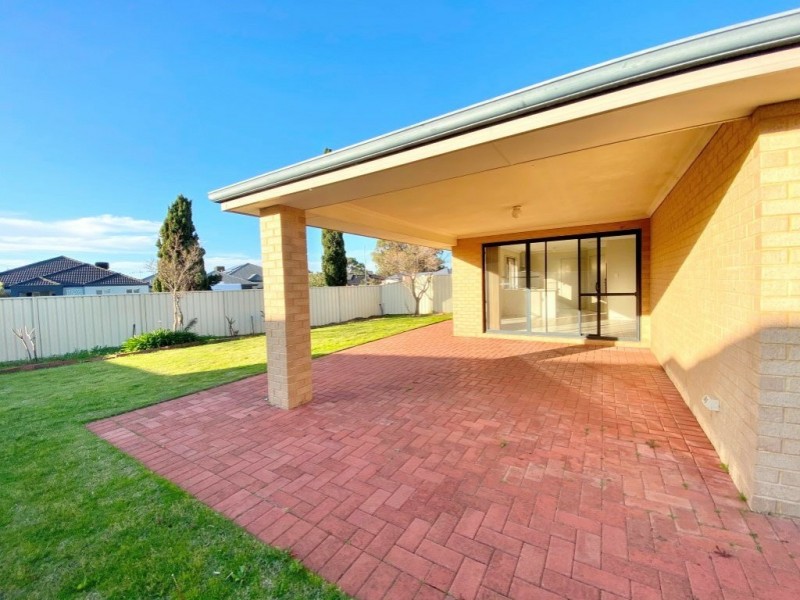 71 Miltona Drive, Secret Harbour WA 6173