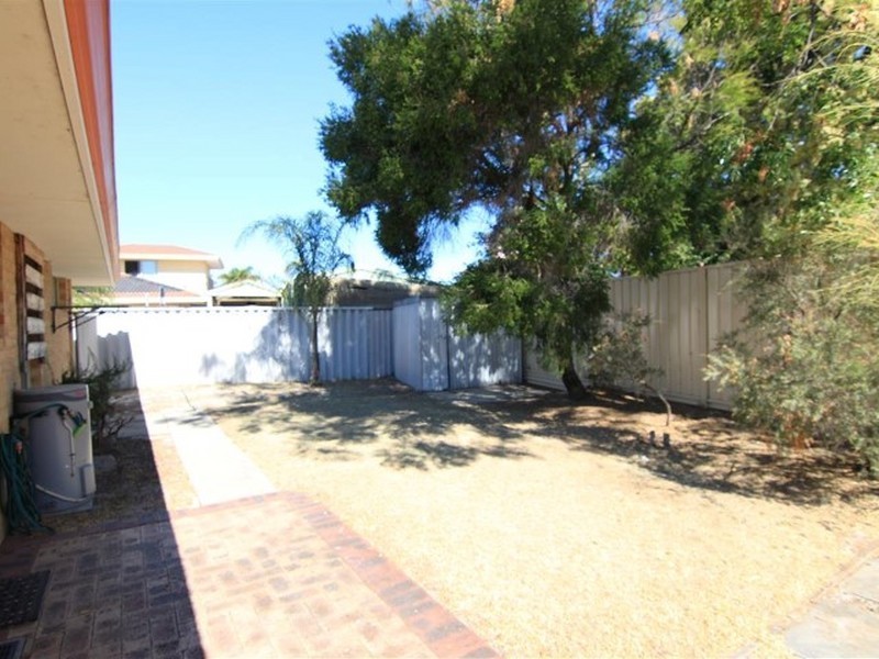 32b Macquarrie Way, Willetton WA 6155