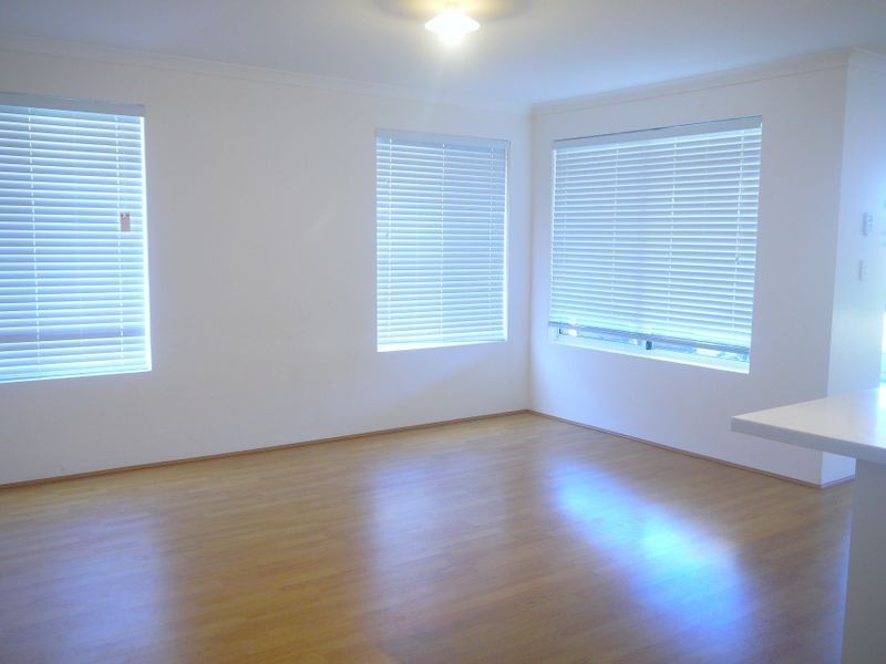 4 Raven Way, Harrisdale WA 6112