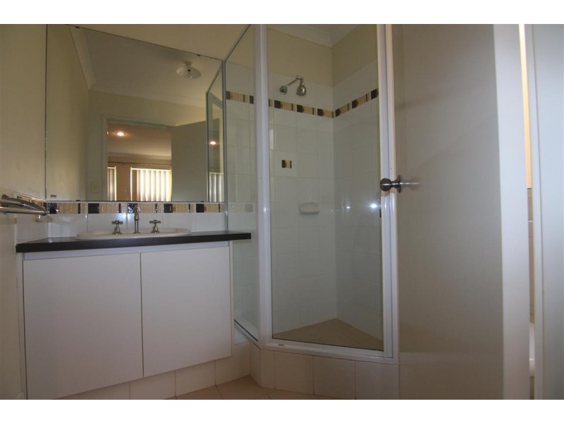 7/36 Fifth Road, Armadale WA 6112
