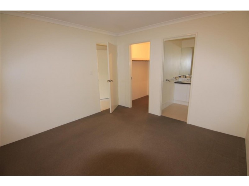 7/36 Fifth Road, Armadale WA 6112
