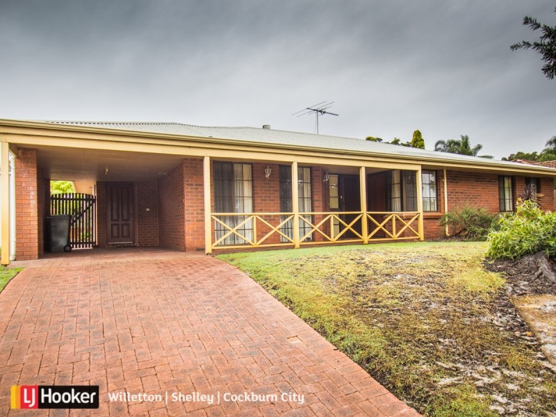 8 Farleigh Drive, Willetton WA 6155