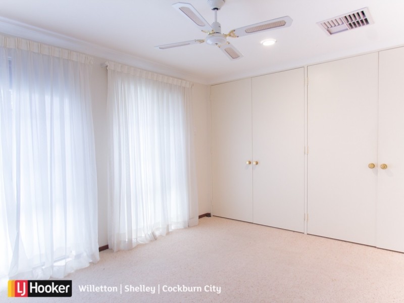 8 Farleigh Drive, Willetton WA 6155