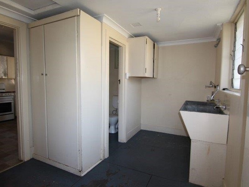 3 Oxford Street, Kensington WA 6151