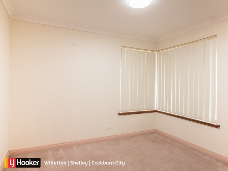 17 Murdoch Road, Thornlie WA 6108