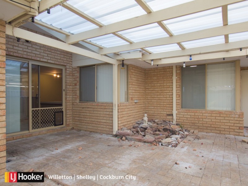 17 Murdoch Road, Thornlie WA 6108