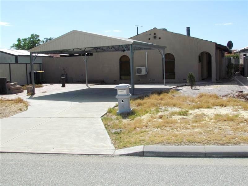 4 Nita Place, Riverton WA 6148
