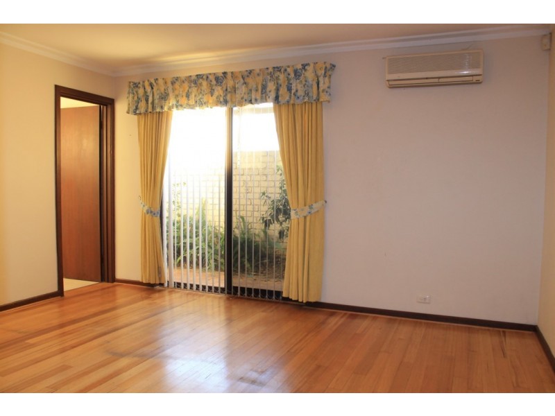 12 Riding Way, Bull Creek WA 6149