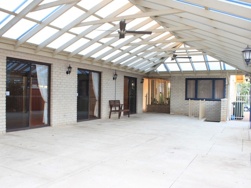 12 Riding Way, Bull Creek WA 6149