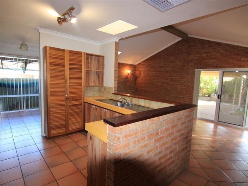 4 Bicheno Way, Willetton WA 6155